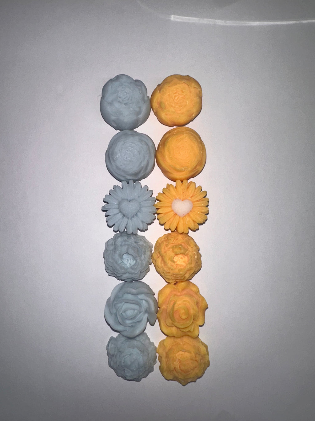 12 Flower melts