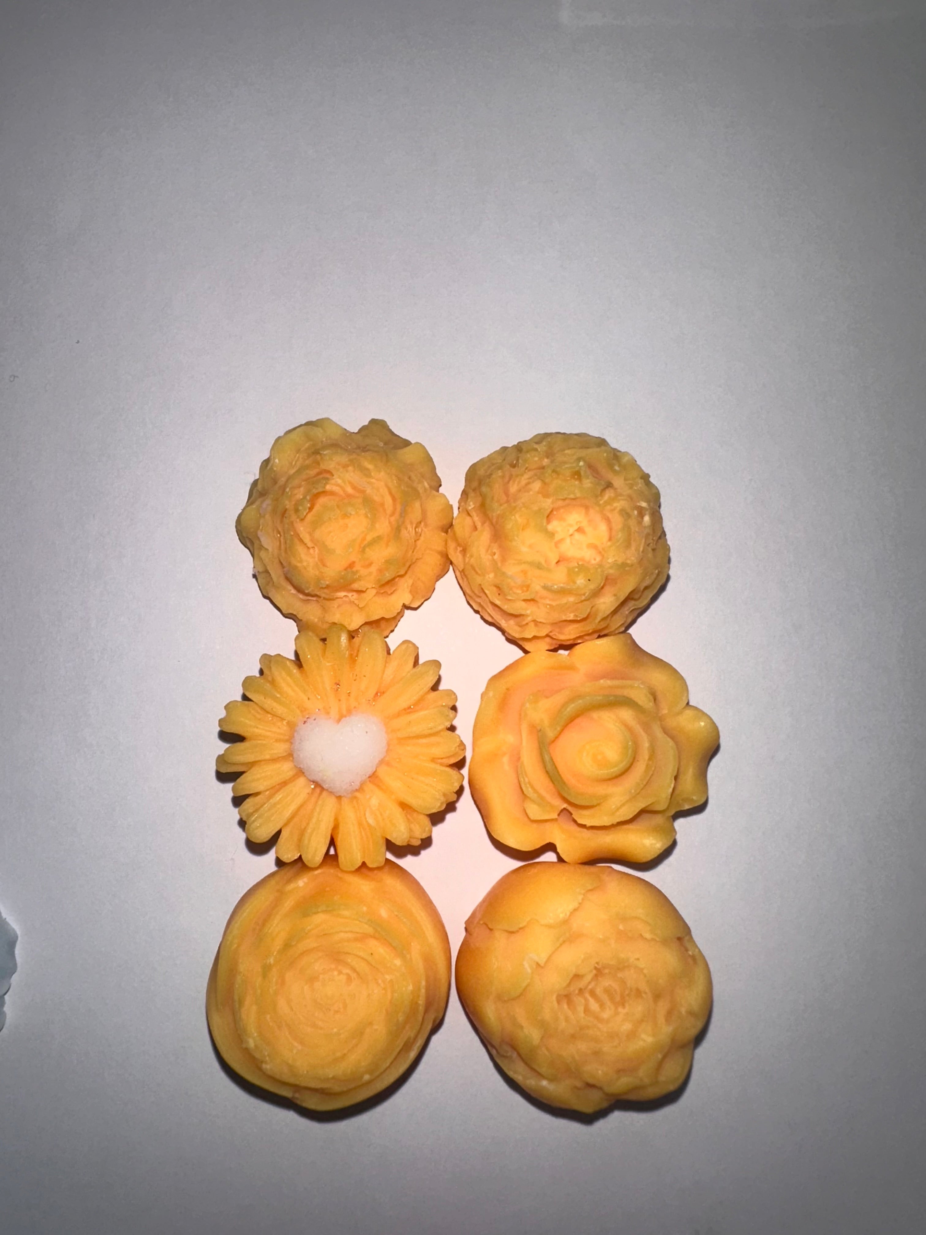 6 Flower melts
